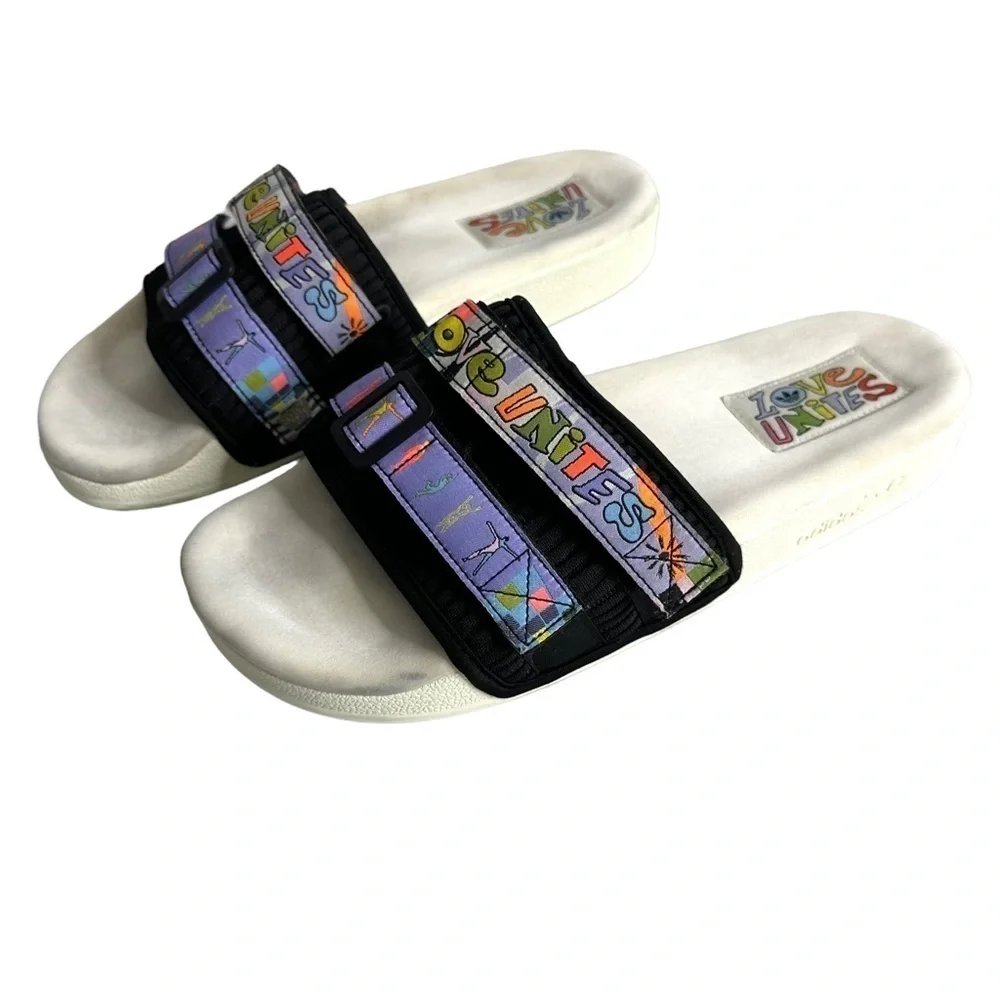Adidas Originals Mens Adilette Pride 'Love Unites' Sandals Size 11 GW2411